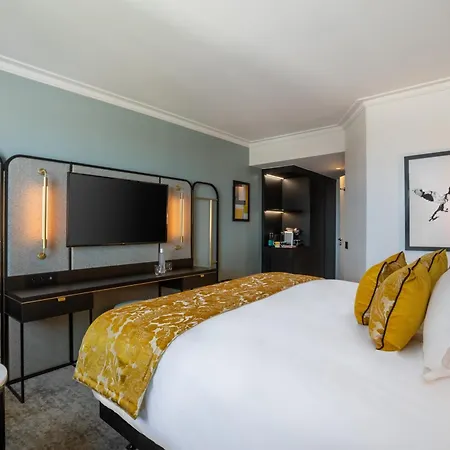 巴黎蒙帕纳斯假日酒店 4* 巴黎