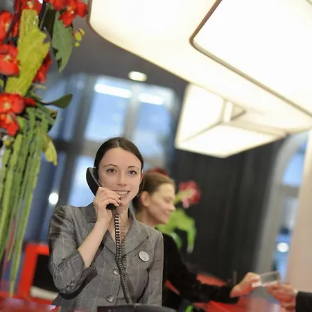 Voco Paris Montparnasse By Ihg Hotel Paris